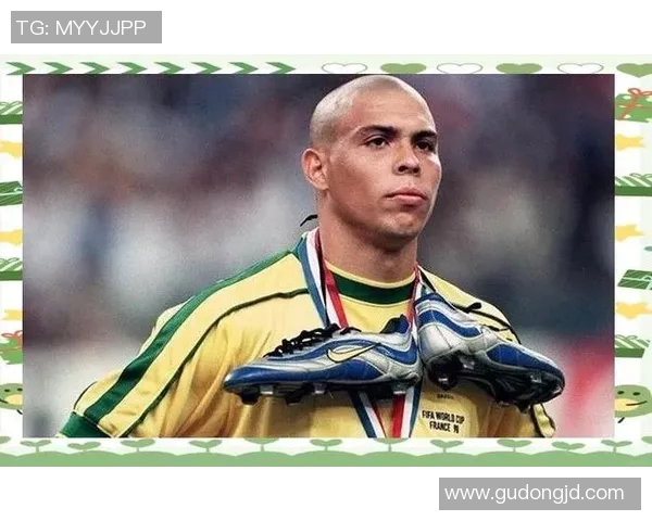 天下足球球星称号背后的传奇人物及其辉煌足坛历程揭秘