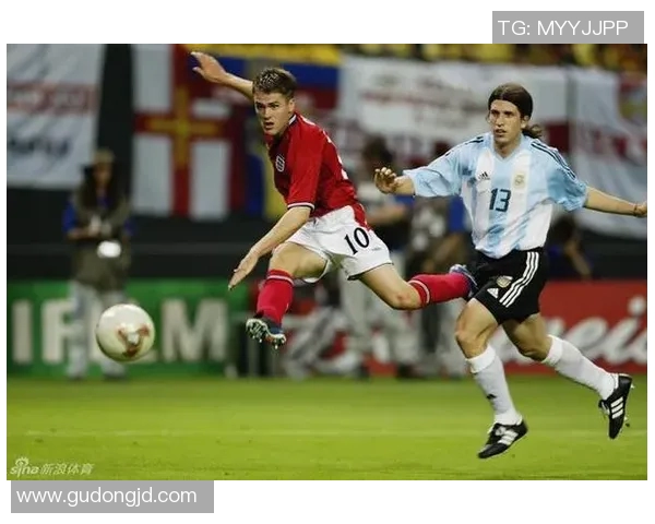 欧文足球生涯起伏与辉煌进球记录全面回顾